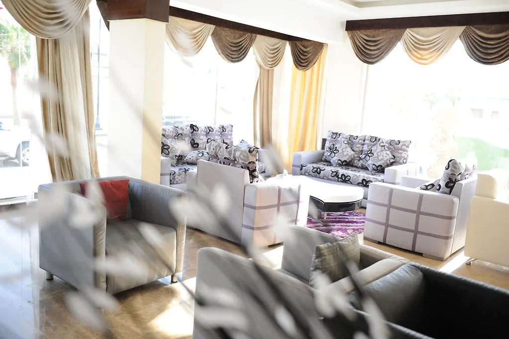 Hotelier Suites Riyadh 3*,