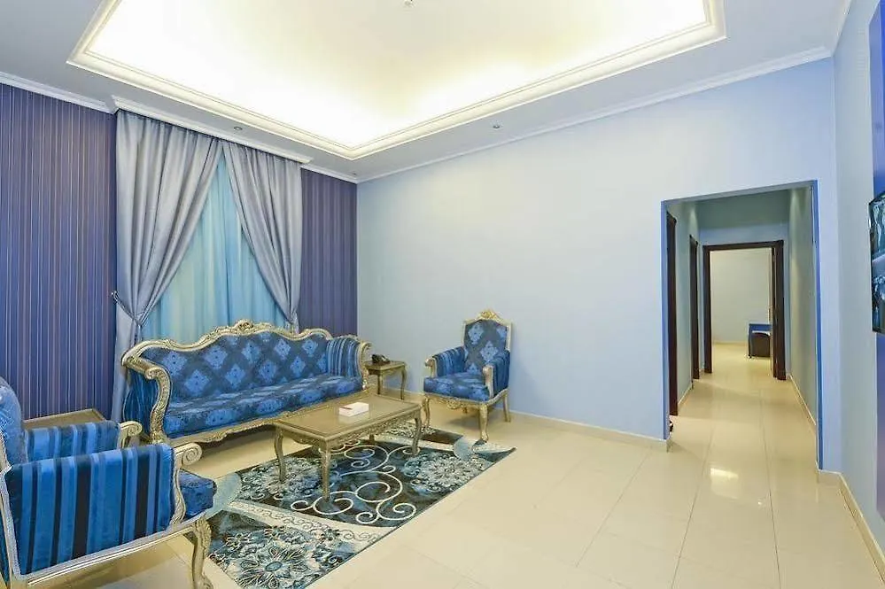 Hotelier Suites Riyadh 3*,